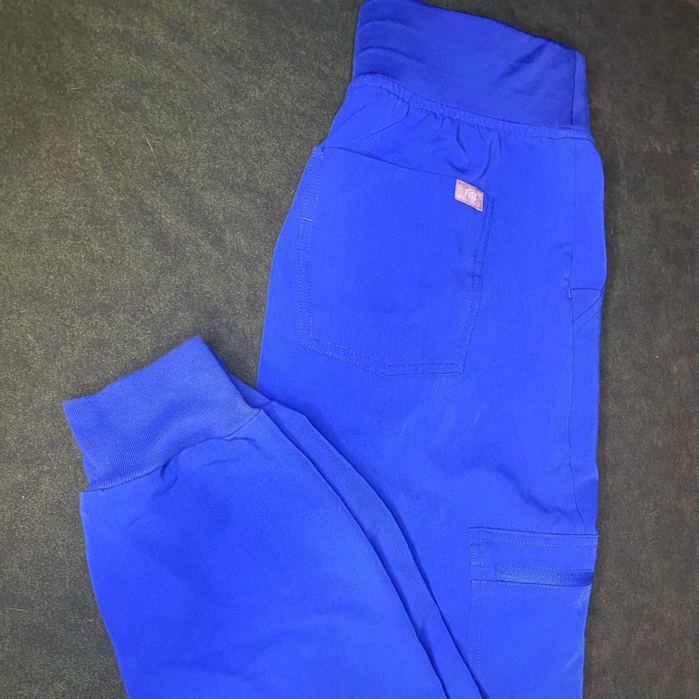 Figs Technical Collection Scrub Bottoms~ size S/ Tall